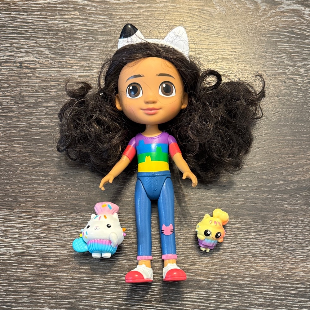 Gabby’s dollhouse doll with Accessories